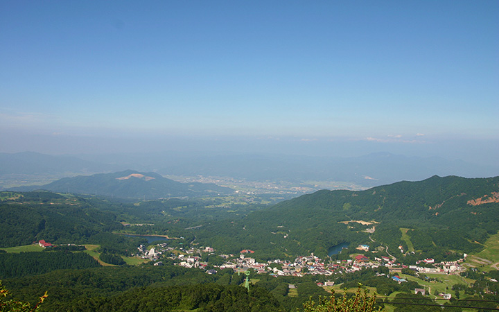 鳥兜山頂